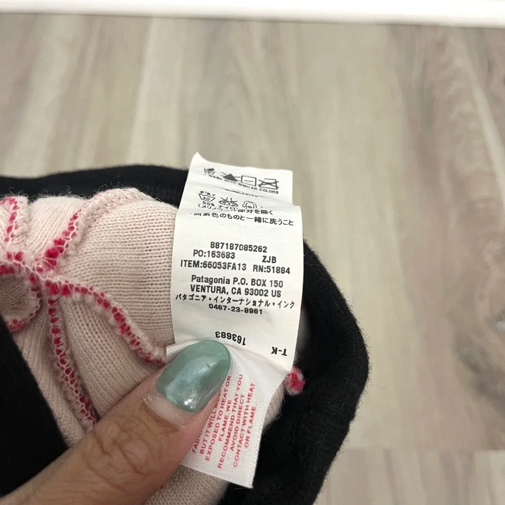 Patagonia Pink Merino Wool Blend Fair Isle Knit Beanie Hat‎ in Kids Size Large